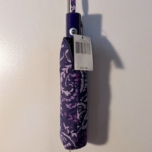 NWT Paisley Amethyst Vera Bradley Umbrella